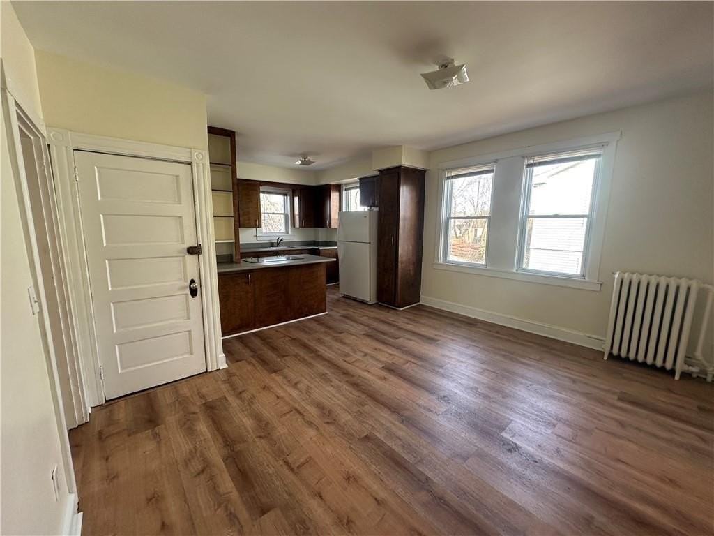 6 Russell Ave - Photo 3 of 23