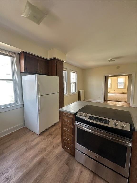 6 Russell Ave - Photo 5 of 23