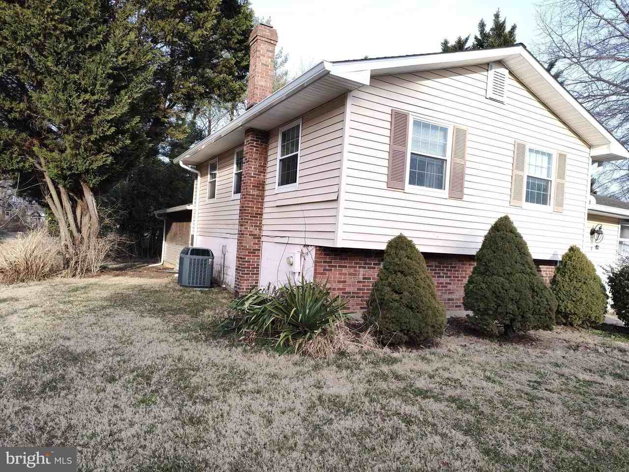 29496 Corbin Pkwy - Photo 2 of 35