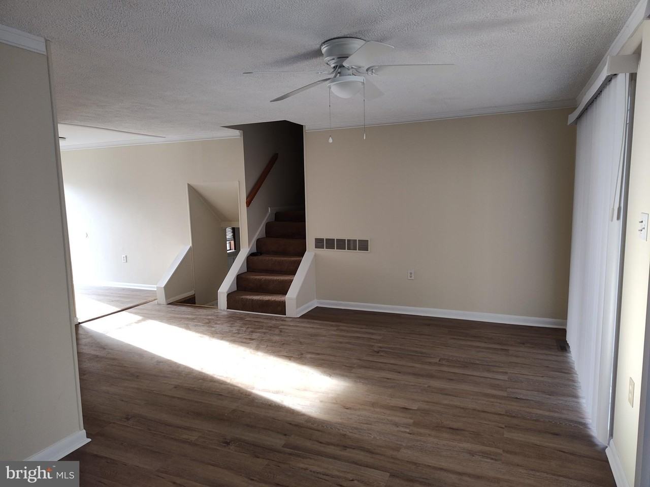 29496 Corbin Pkwy - Photo 5 of 35