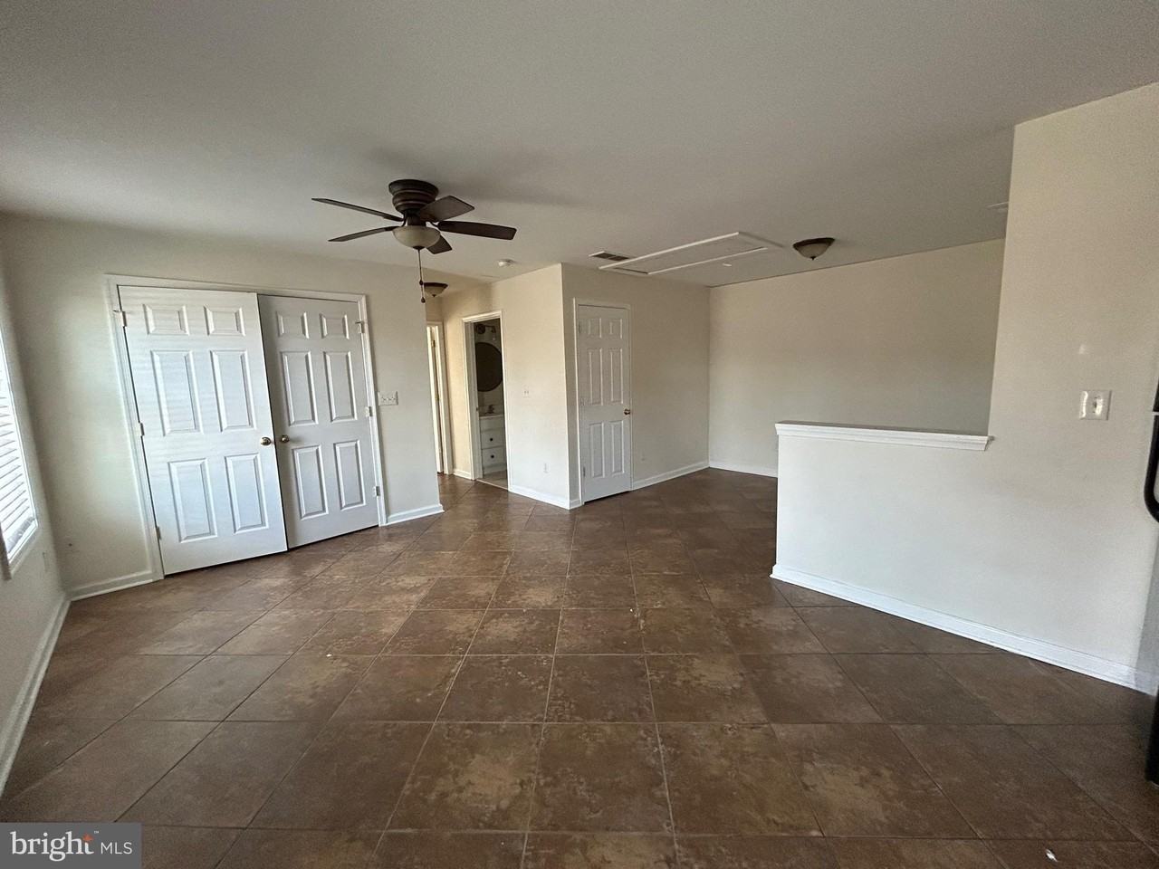 4 N White Horse Pike Apt B - Photo 3 of 13