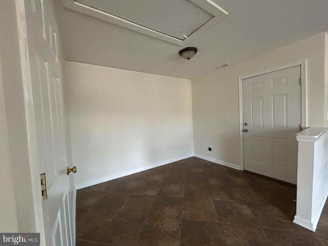 4 N White Horse Pike Apt B - Photo 4 of 13