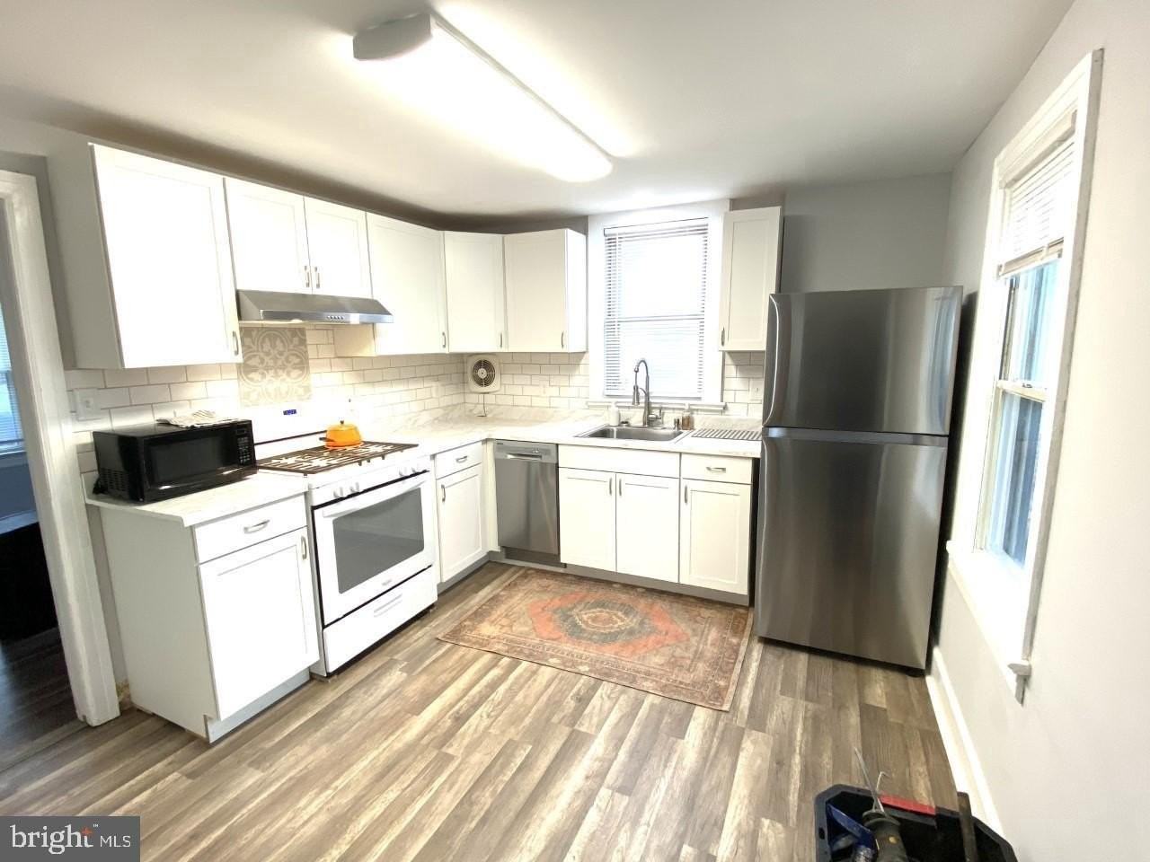 864 White Horse Ave - Photo 2 of 14