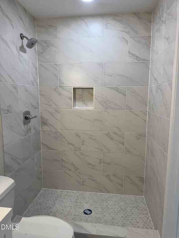 105 Fifer Ct - Photo 7 of 12