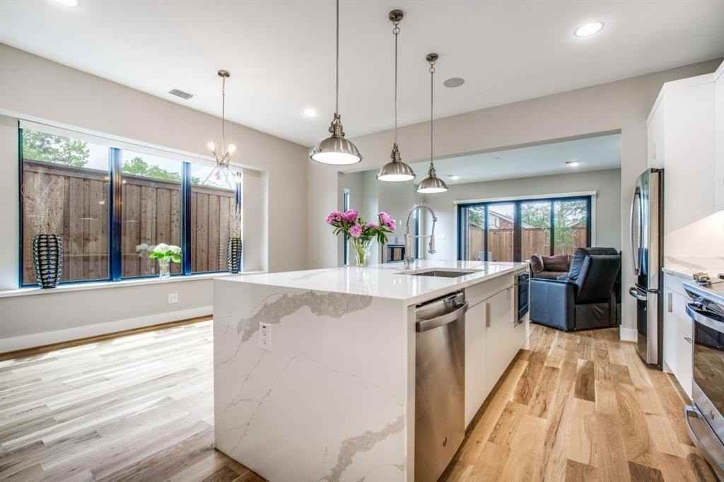 2435 Vagas St - Photo 7 of 25