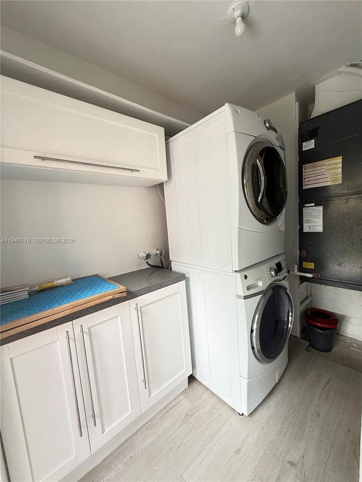 7415 Normandy St - Photo 3 of 8