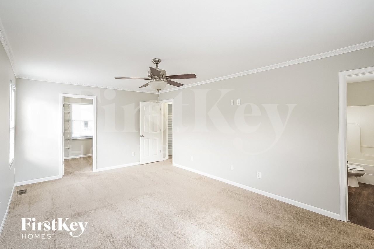 1692 Comanche Run - Photo 7 of 15