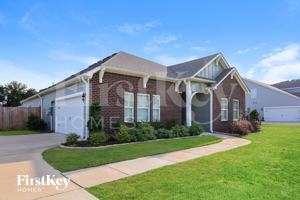 featured image of 1424 Mountain Laurel Ln