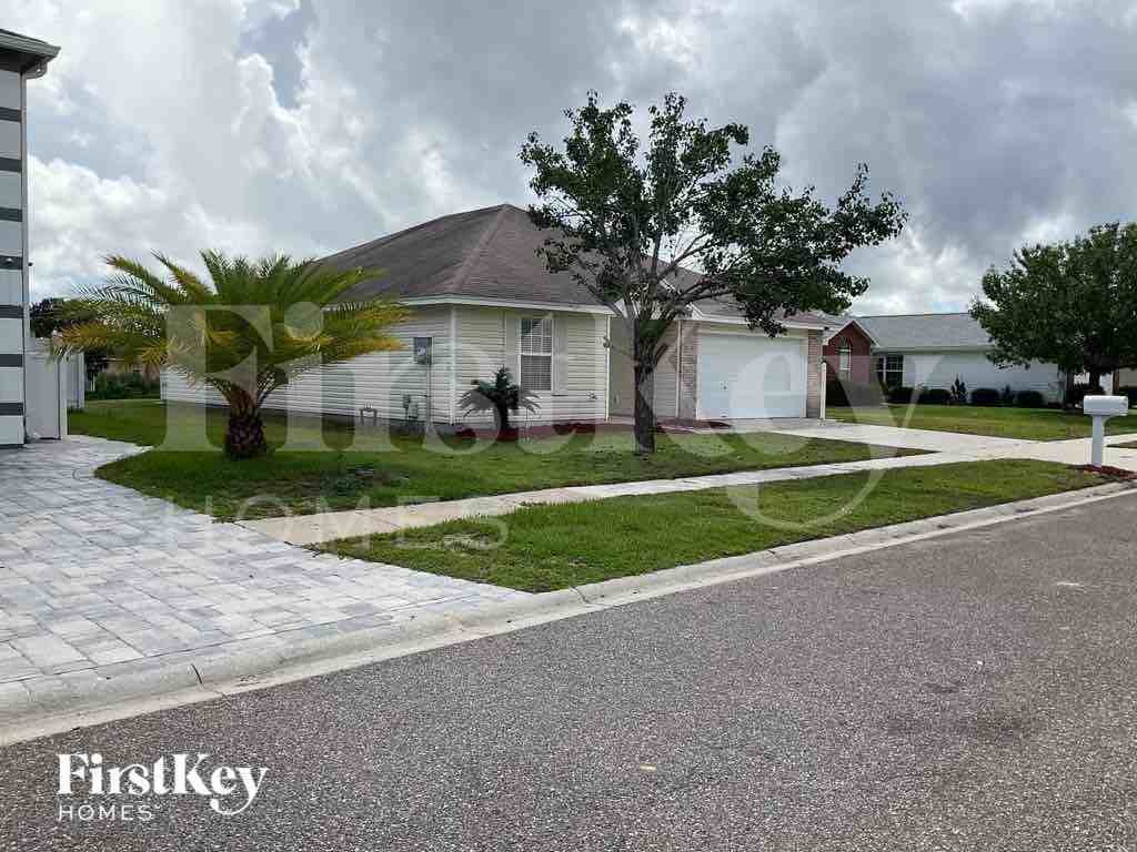 2225 Pierce Arrow Dr - Photo 2 of 18