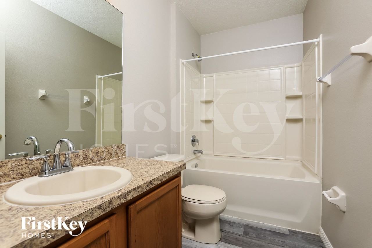 939 Cumberland Dr - Photo 7 of 16