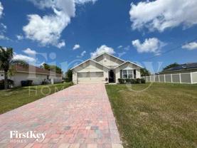 2820 Nw 21st Ave - Photo 1 of 1