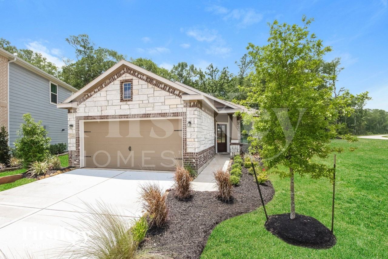 13012 Stone Valley Way - Photo 2 of 15