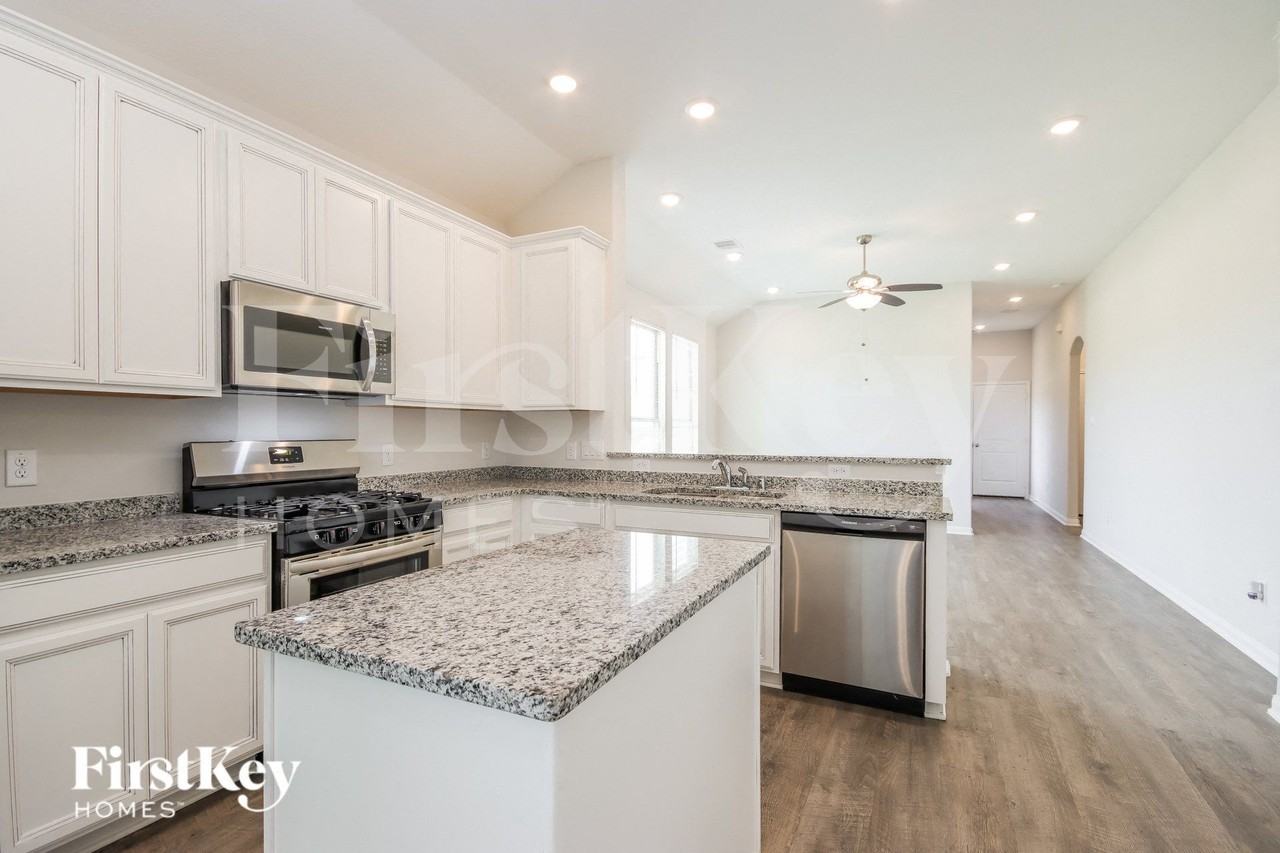 13012 Stone Valley Way - Photo 6 of 15