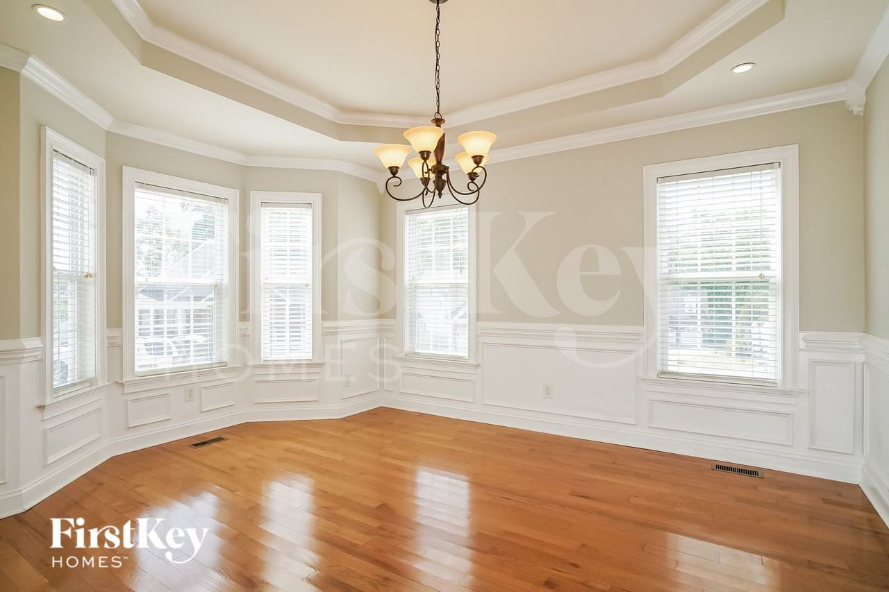 15 Falling Oak Ct - Photo 3 of 15