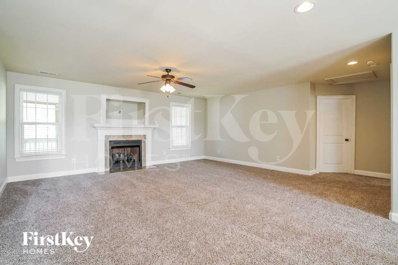 15 Falling Oak Ct - Photo 7 of 15