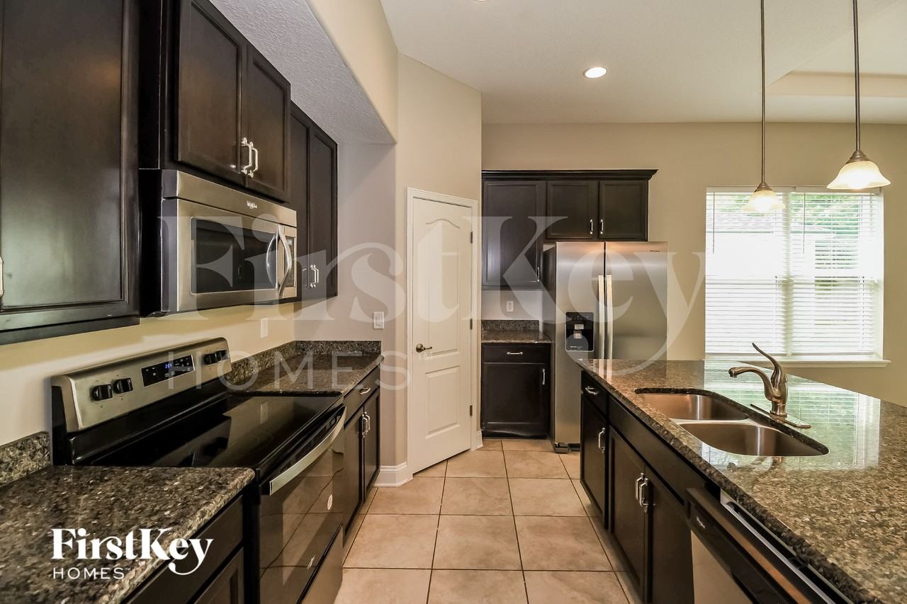 4157 Emilio Ln - Photo 7 of 15