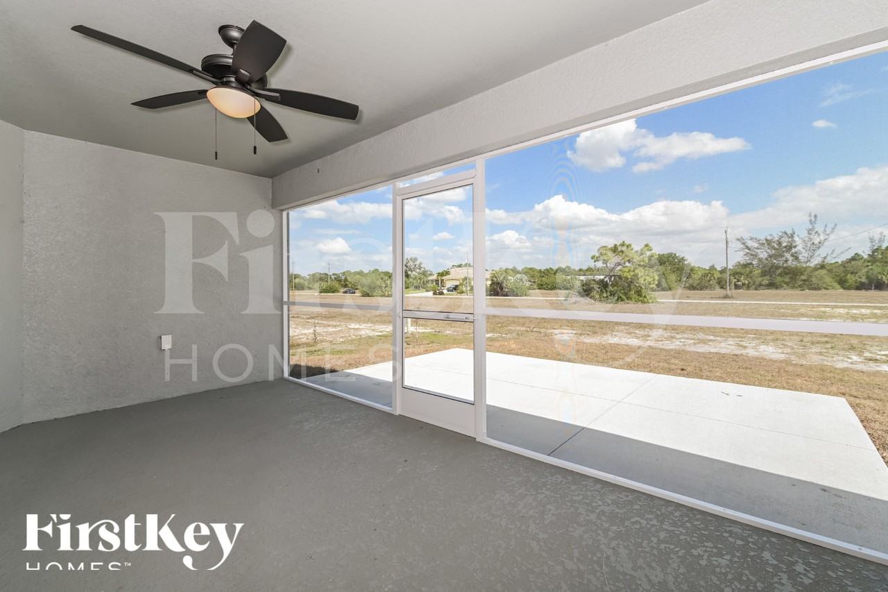 3237 Nw 41st Pl - Photo 7 of 15