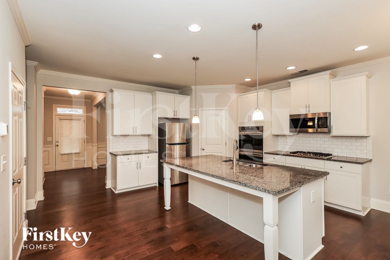 3186 Ancoats St - Photo 6 of 19