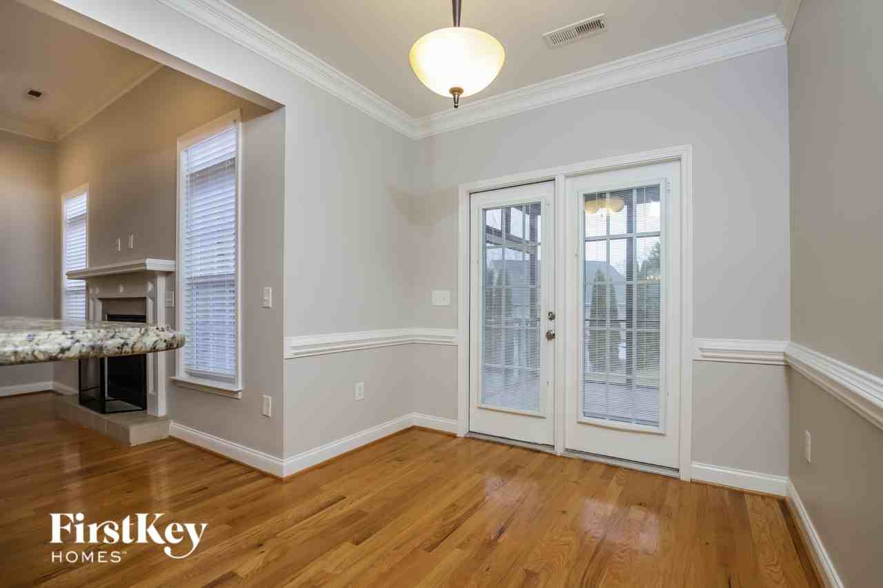 1775 Castle Peak Dr - Photo 5 of 15