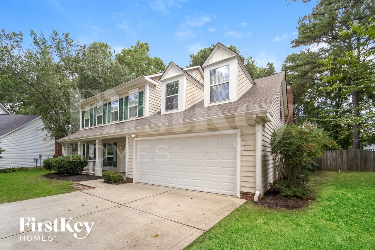 12226 Wickson Ct - Photo 3 of 15