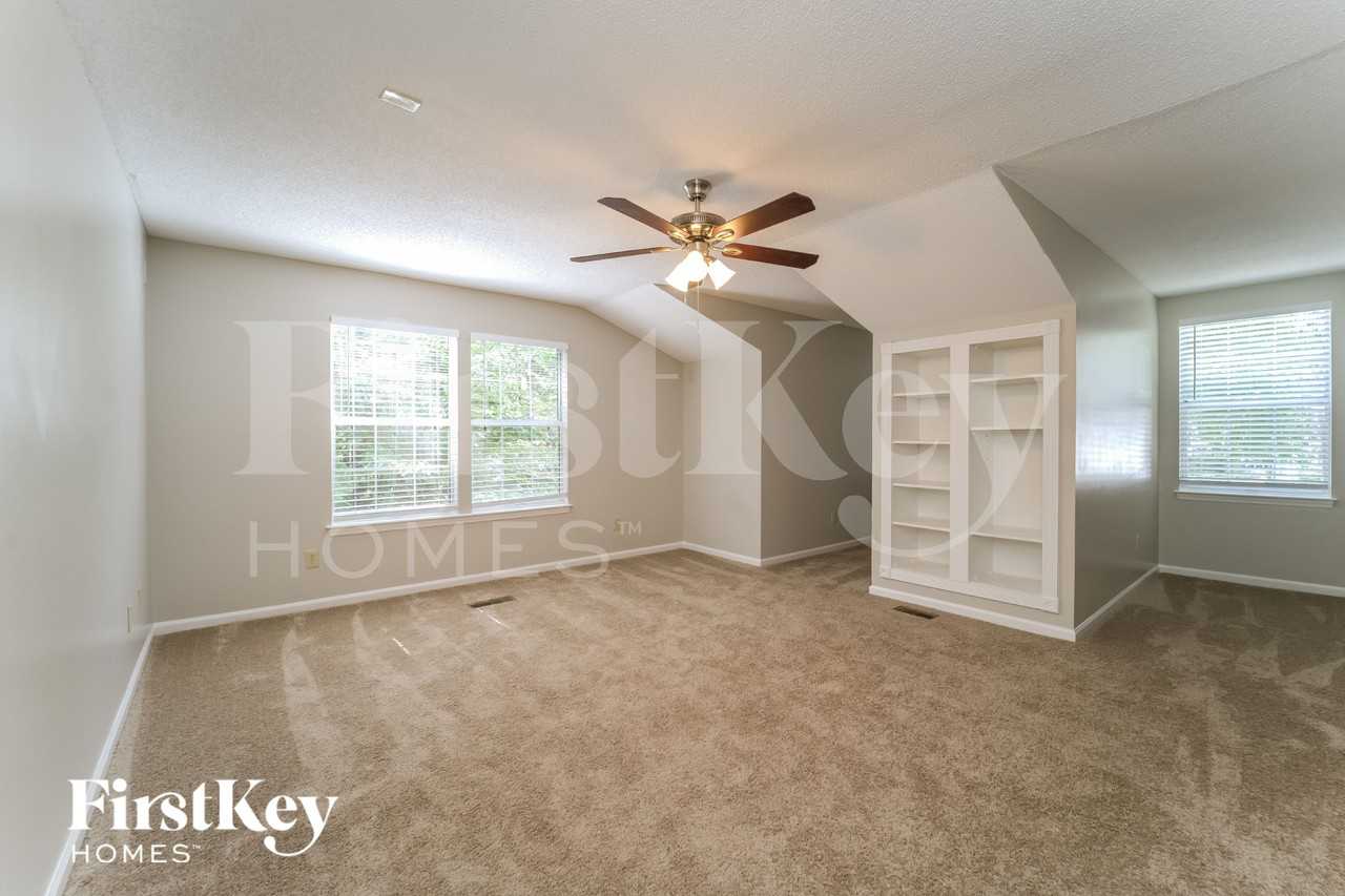 12226 Wickson Ct - Photo 6 of 15