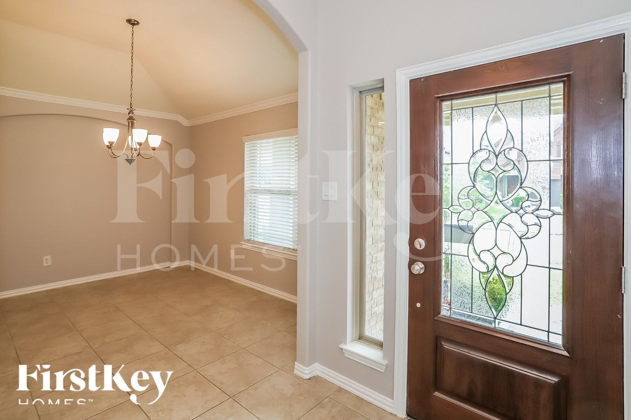 20714 Calloway Crest Ct - Photo 3 of 15