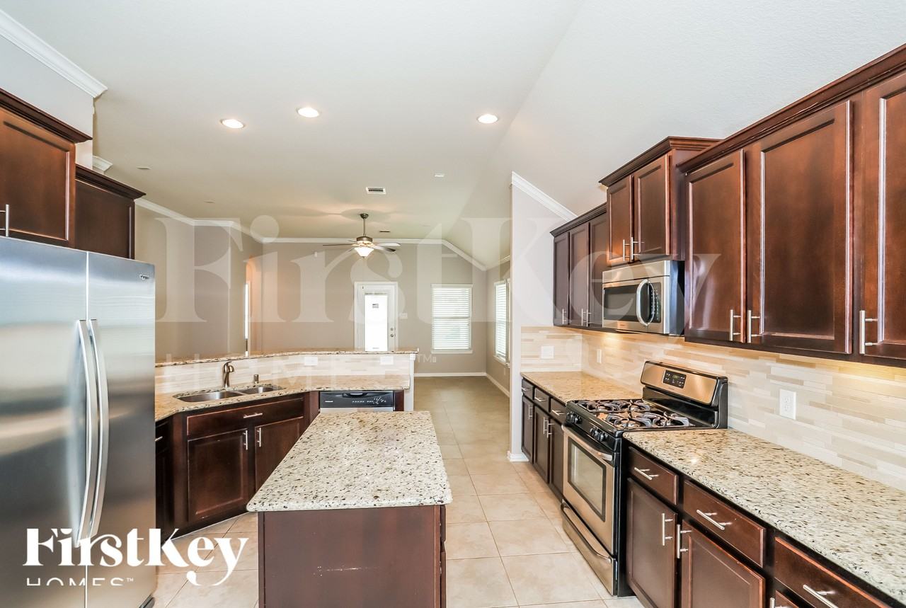 20714 Calloway Crest Ct - Photo 5 of 15