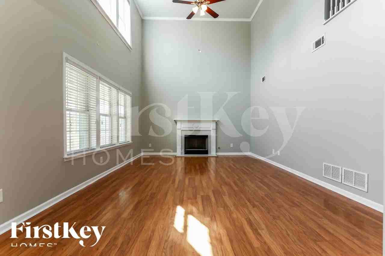 1551 Jesse Cronic Ct - Photo 4 of 15