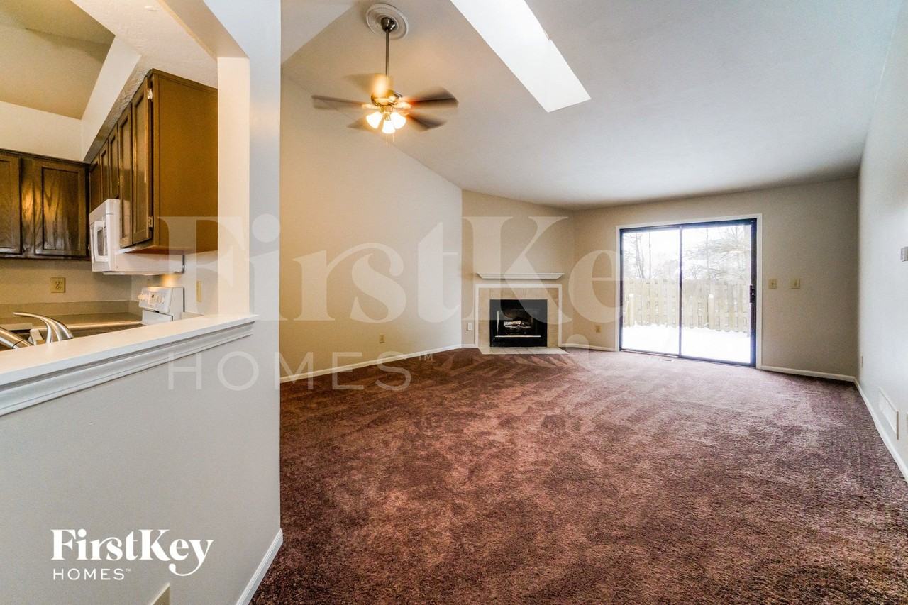 3503 Makady Ct - Photo 3 of 15