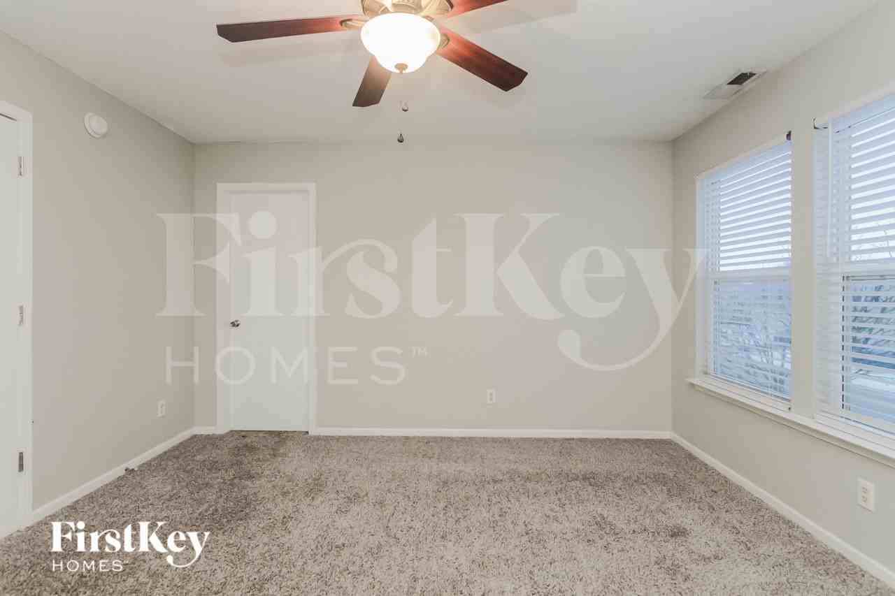 2391 Providence Ct - Photo 6 of 15