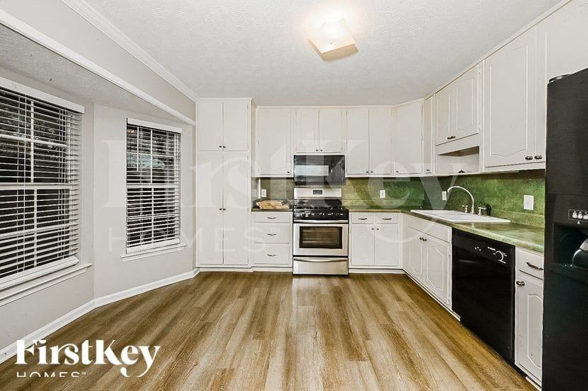 210 Sharon Acres Ct - Photo 6 of 15