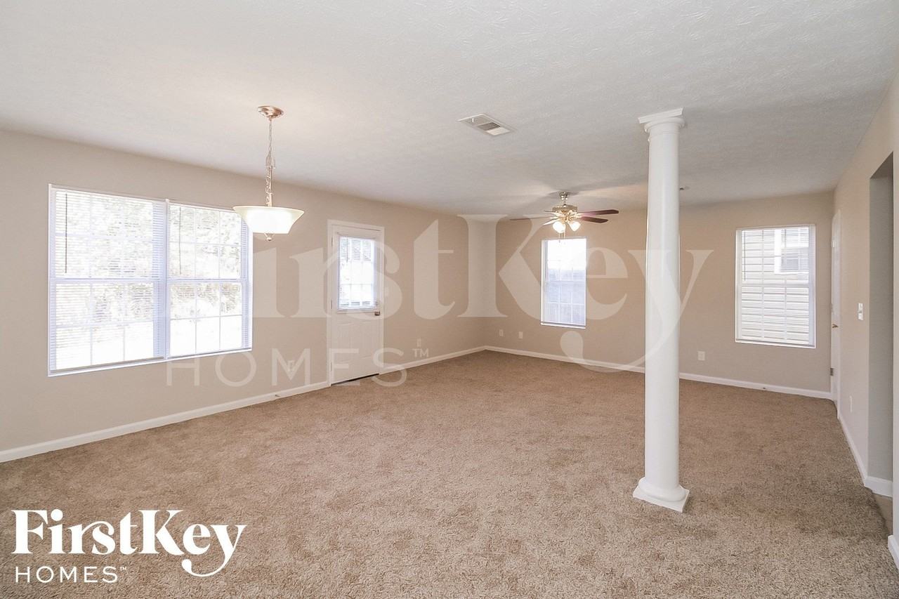 4035 Mission Way - Photo 2 of 15