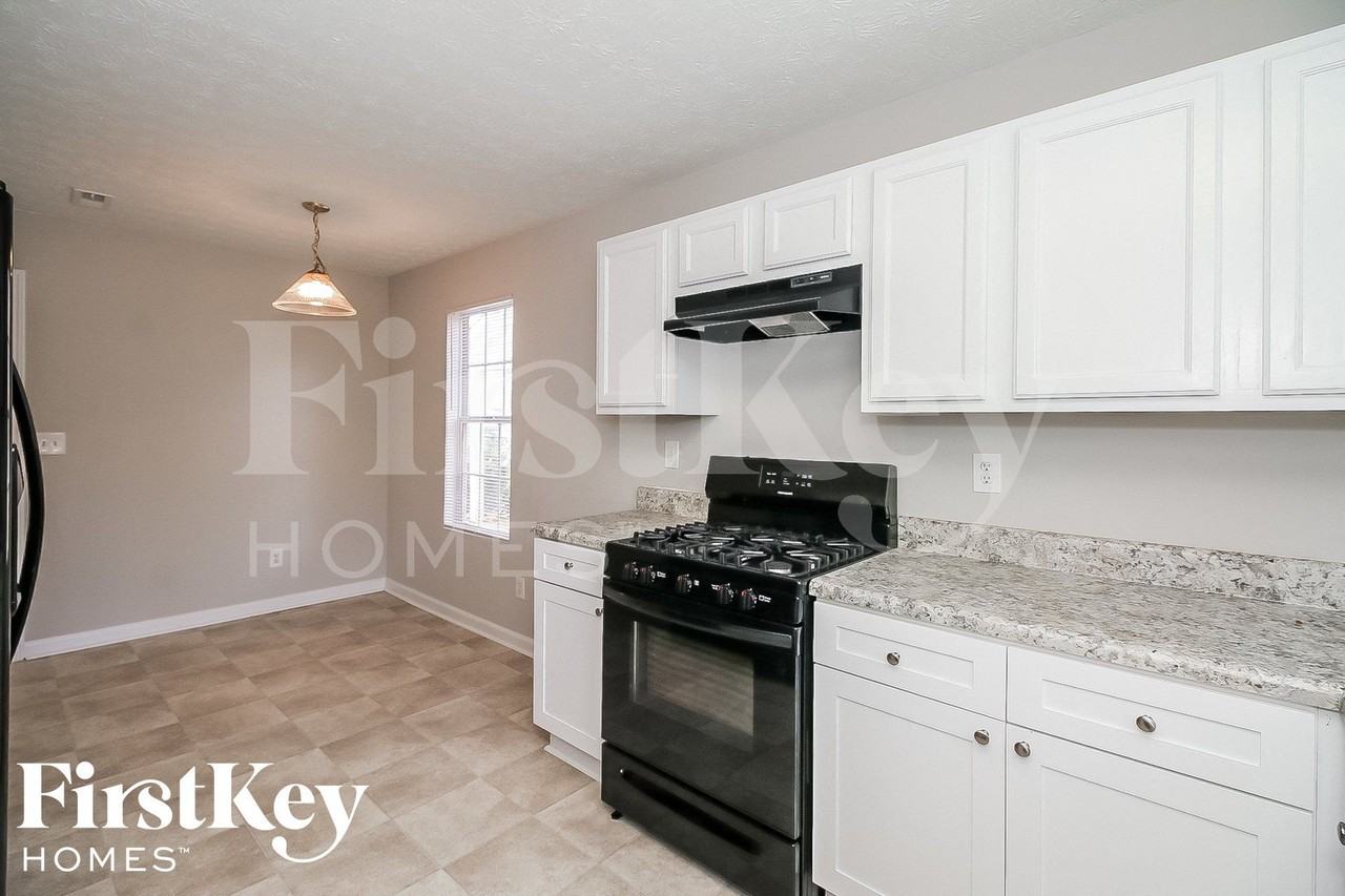 4035 Mission Way - Photo 5 of 15