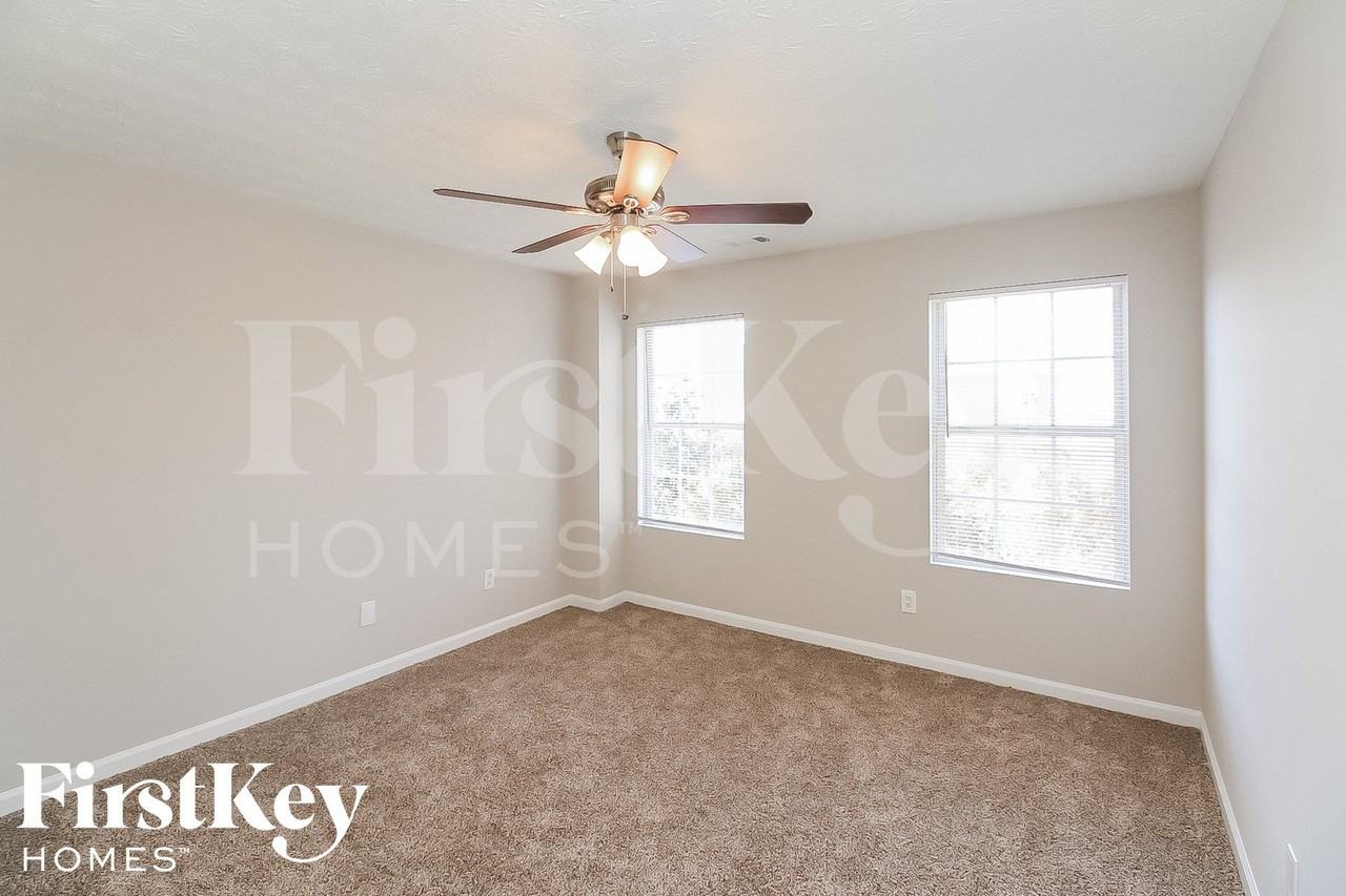 4035 Mission Way - Photo 7 of 15