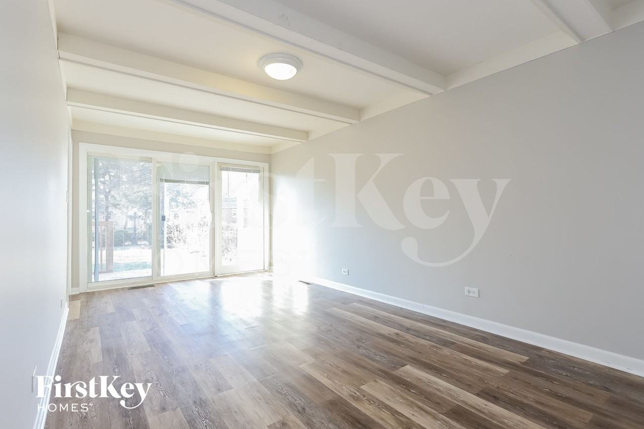 16342 Evans Ave - Photo 6 of 15