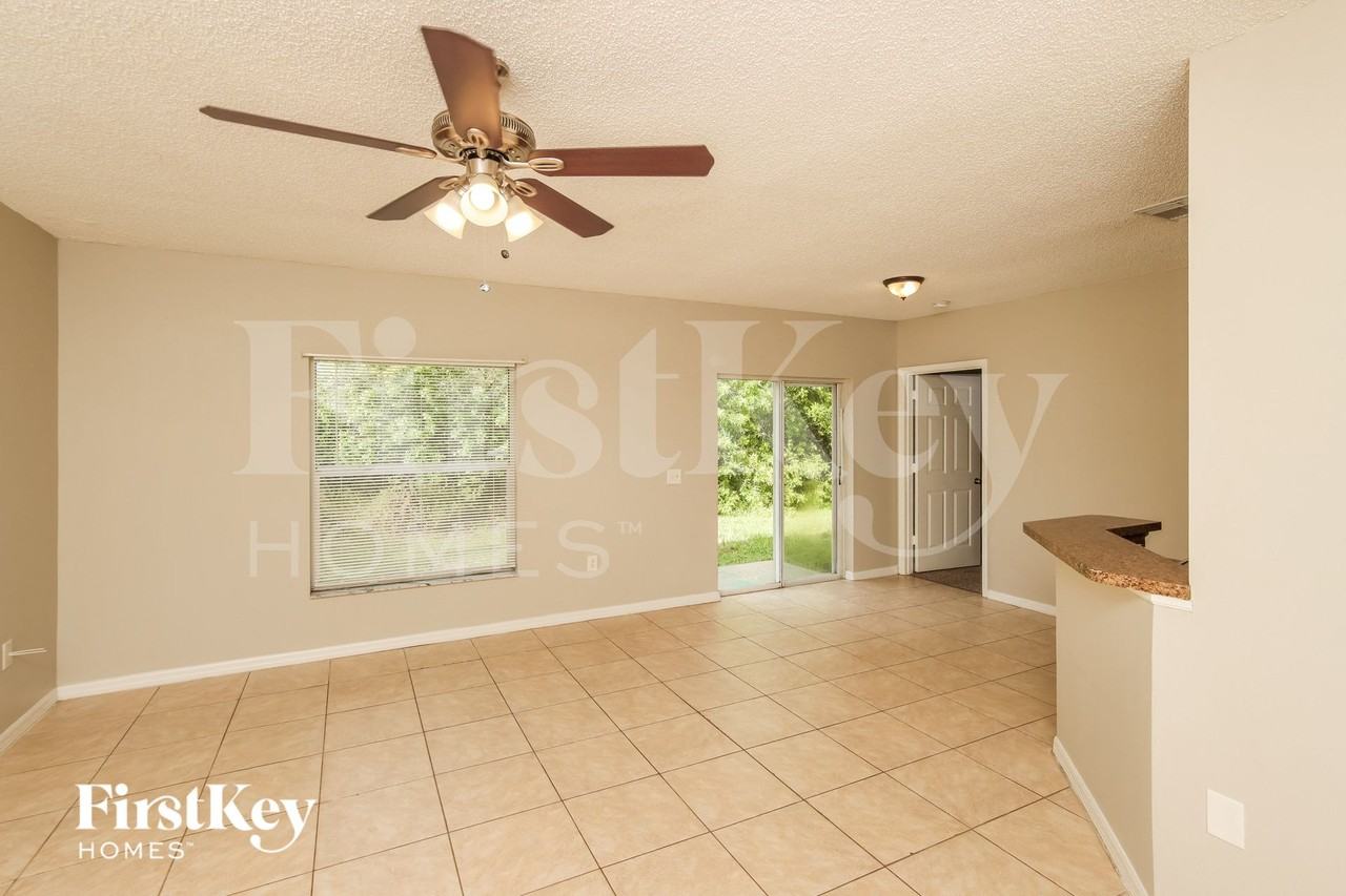 150 Empress Ave - Photo 3 of 15