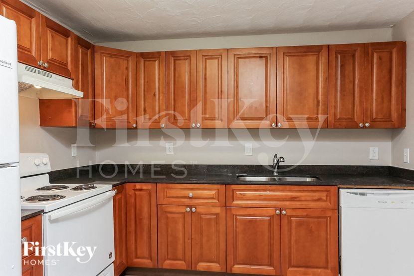 1425 Nest - Photo 5 of 15