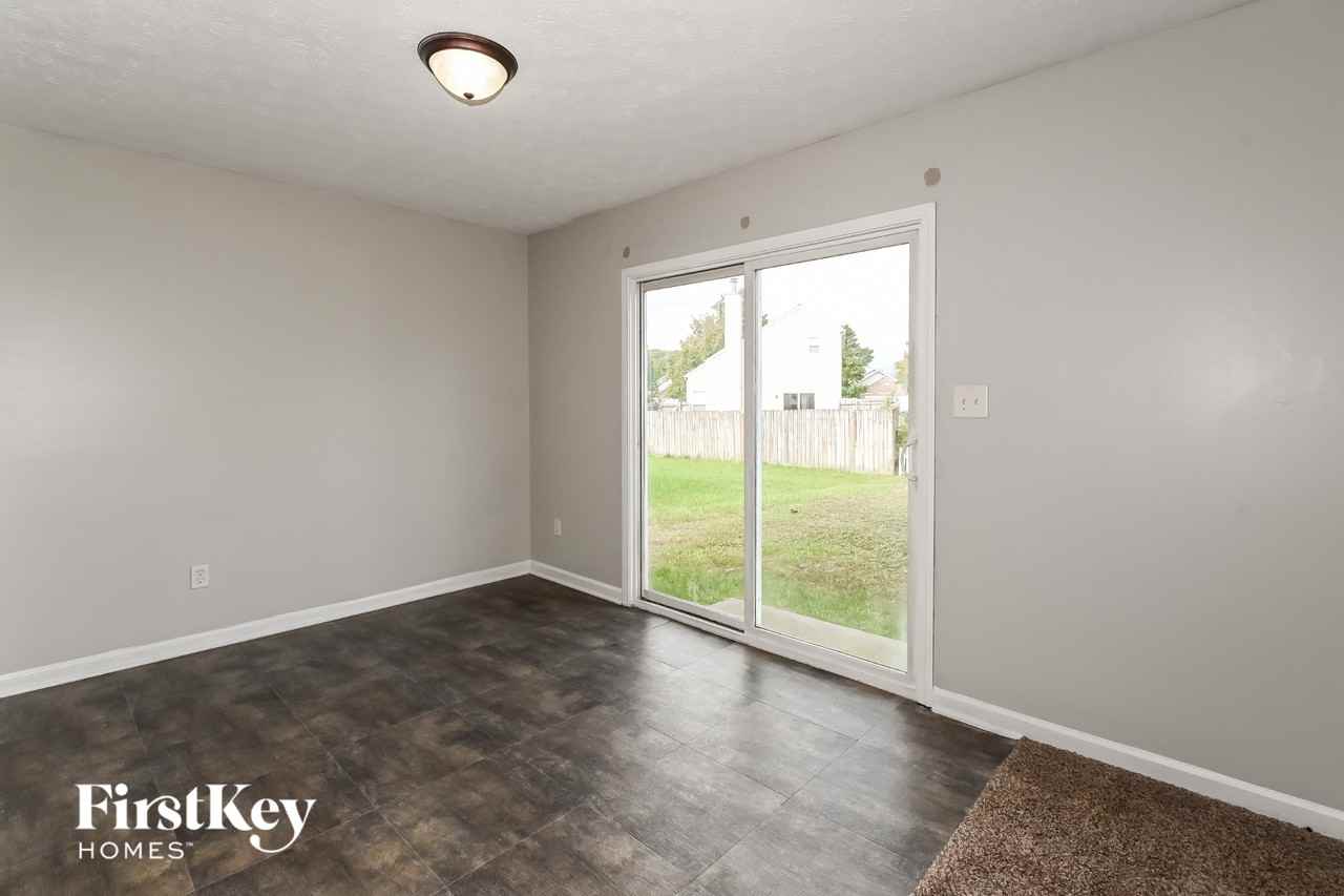 11546 Signet Ln - Photo 5 of 15