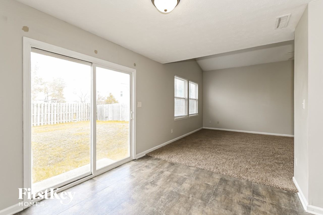 11546 Signet Ln - Photo 6 of 15