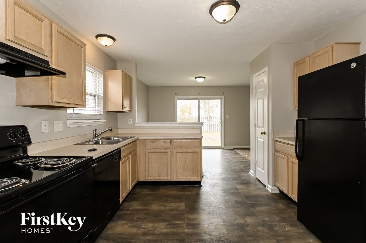 11546 Signet Ln - Photo 7 of 15