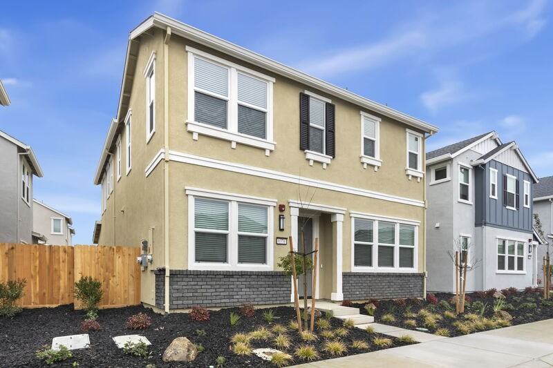 8376 Solfrid Way - Photo 2 of 25