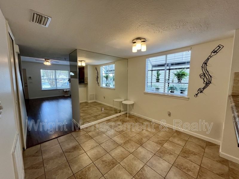 7618 Colonial Ct #1 - Photo 7 of 25