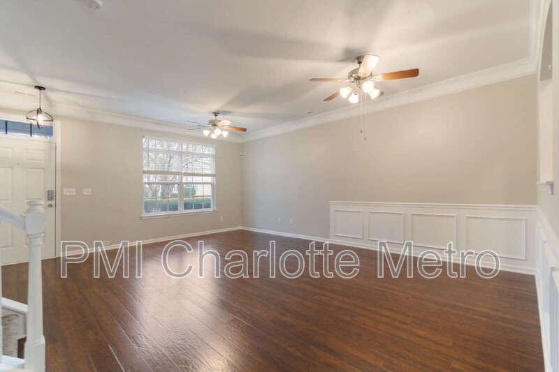 9344 Greenheather Dr - Photo 5 of 27