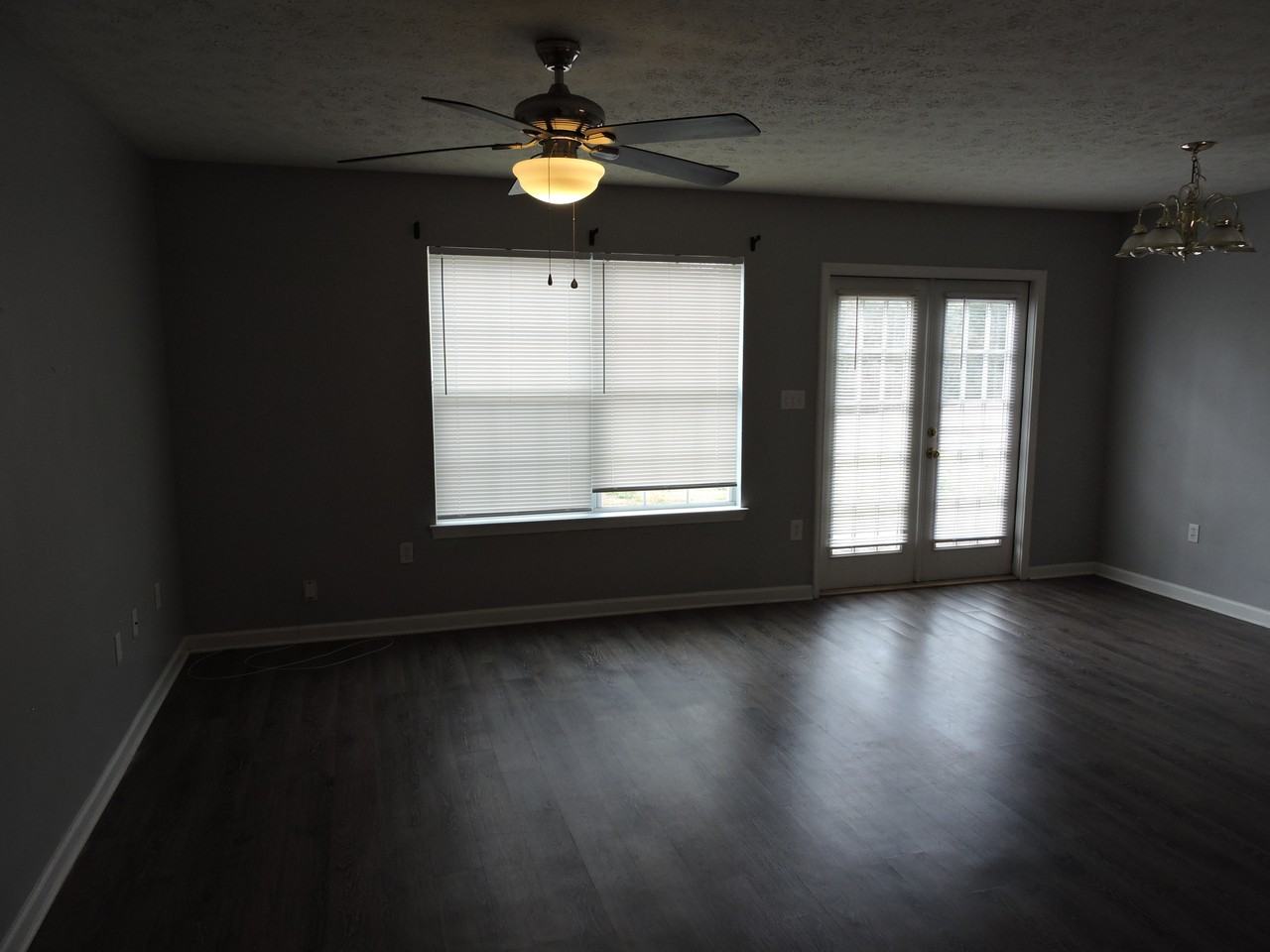 201 Swaying Pine Ct - Photo 3 of 18