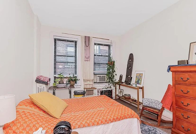 4414 Cayuga Ave #6E - Photo 3 of 10