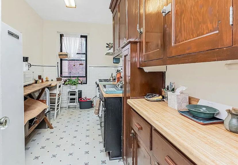 4414 Cayuga Ave #6E - Photo 7 of 10