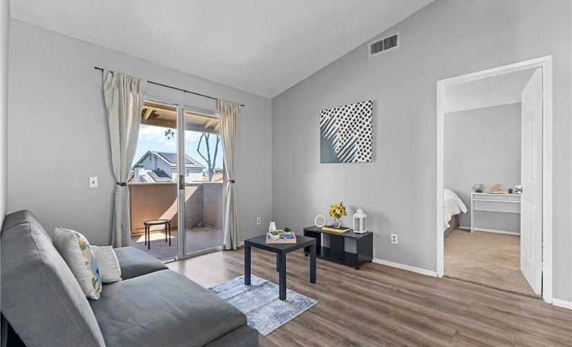 3732 Oak Creek Dr - Photo 6 of 12