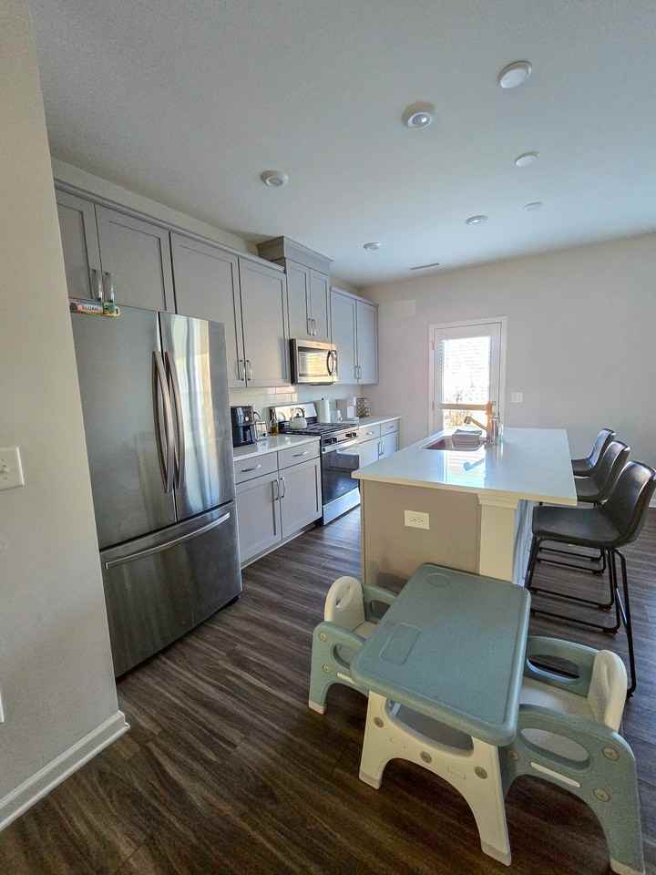 3405 Oak Pass Dr - Photo 5 of 21