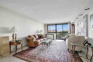 1 Bay Club Dr #5J - Photo 1 of 1