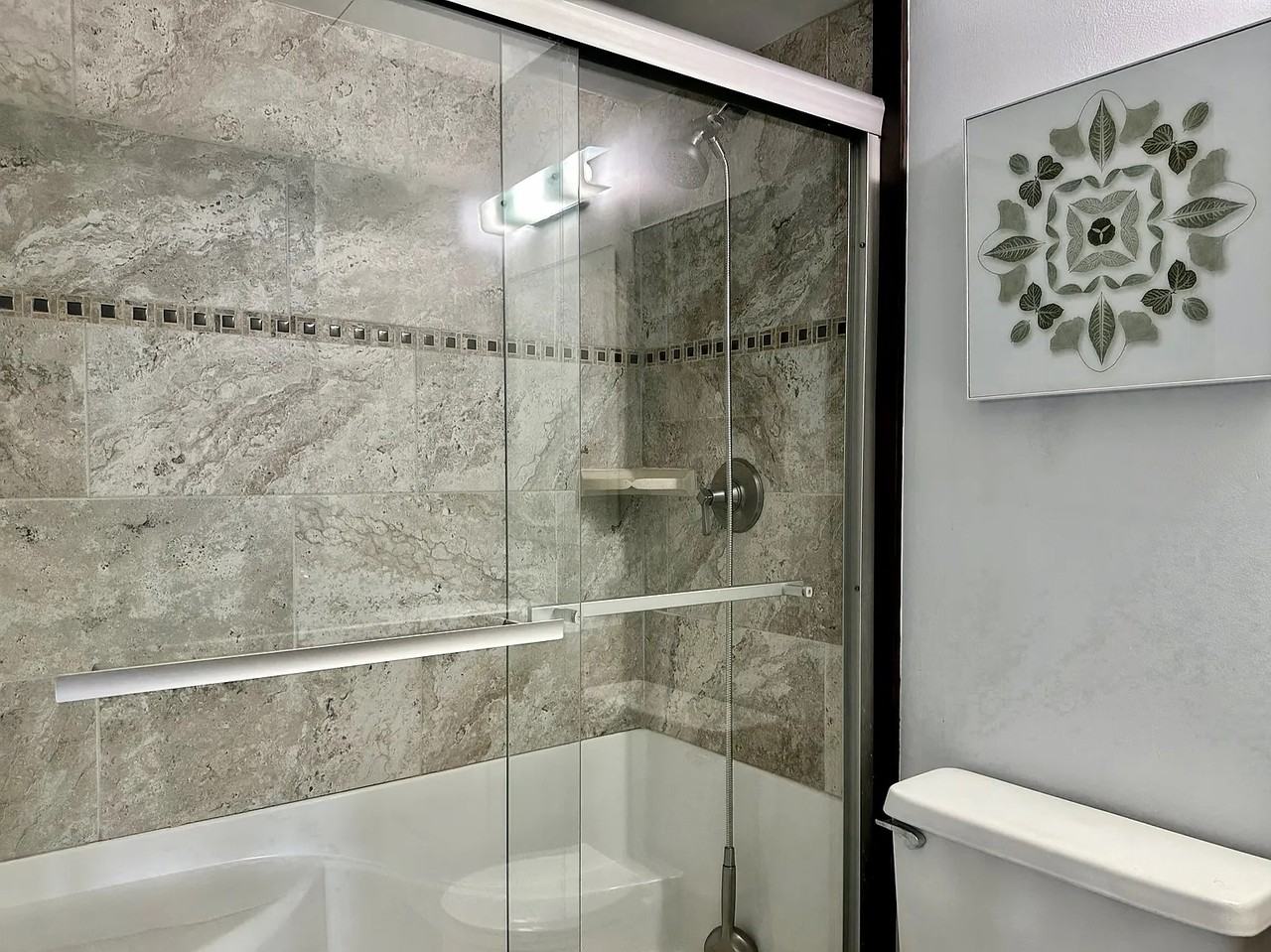 10 Bay Street Lndg #2B - Photo 6 of 12